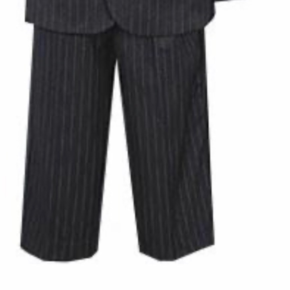 Boys 5 Piece Black Pin-Striped Suit Vest and Tie - Picture 3 of 7